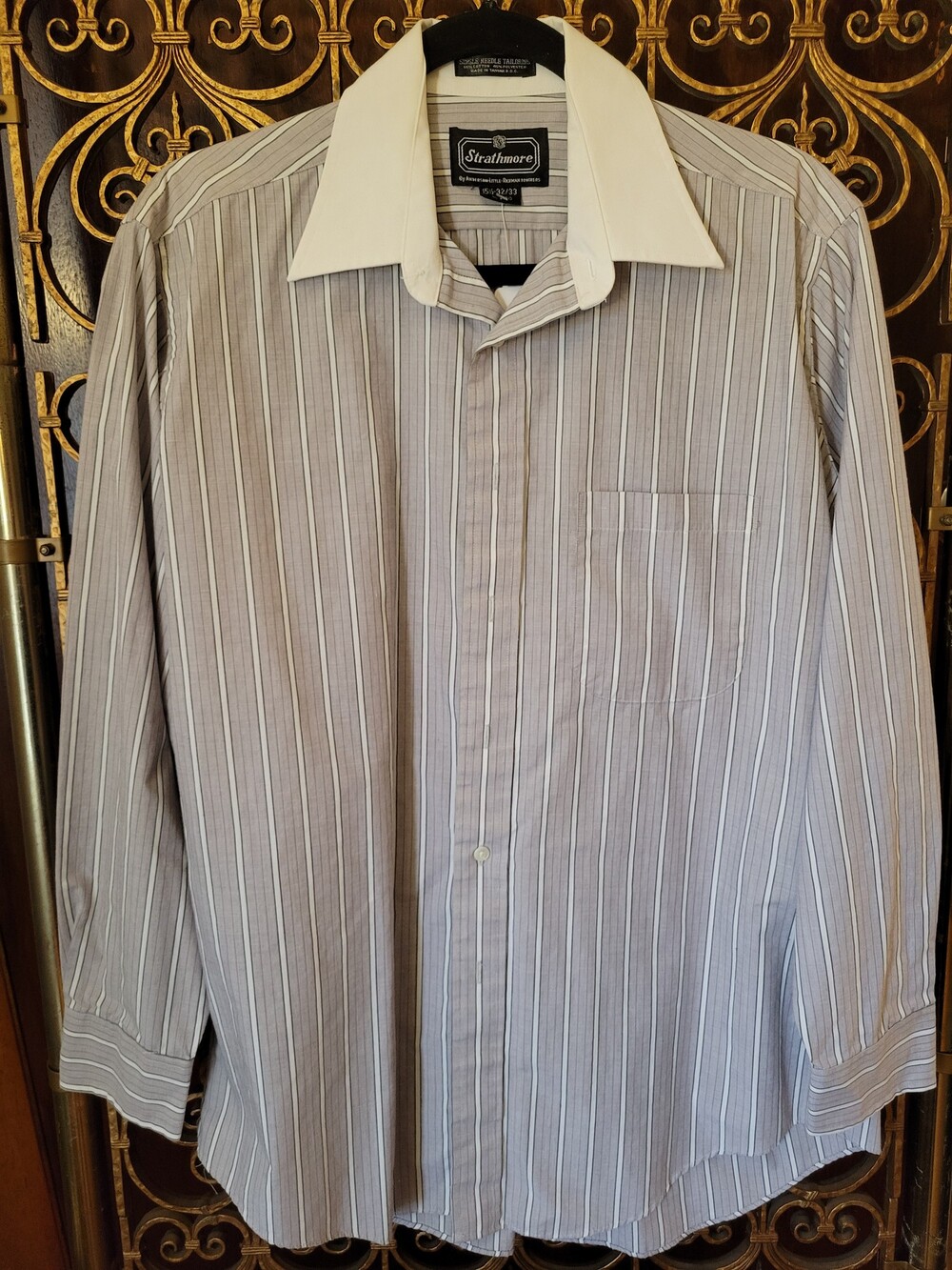 Vintage Strathmore 15 1/2 32/39 Shirt White Collar Striped Long Sleeve